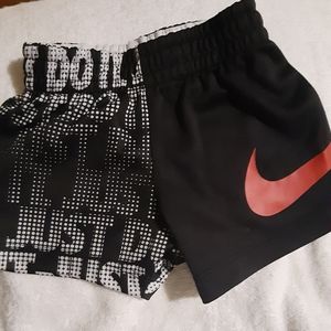 NIKE KIDS SHORTS SIZE 12 MONTHS